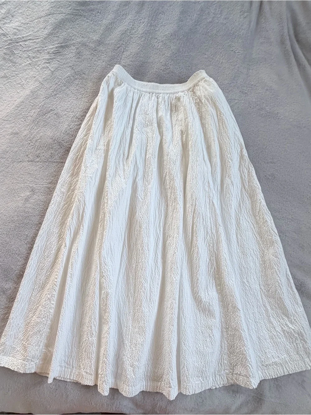 Women's White Textured Maxi Skirt With Pockets Size S